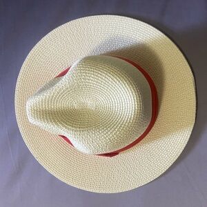 Sun hat, like new
